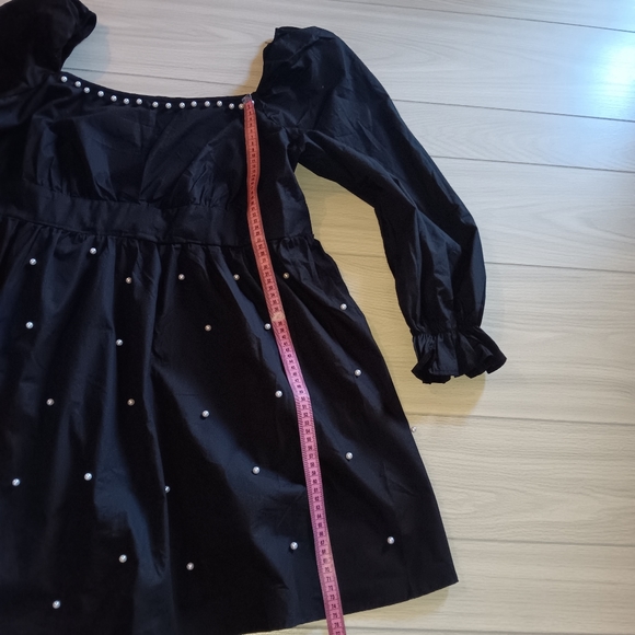 Plus size Pearl's Beaded Square Neck Flare Sleeve Dress - Picture 9 of 13